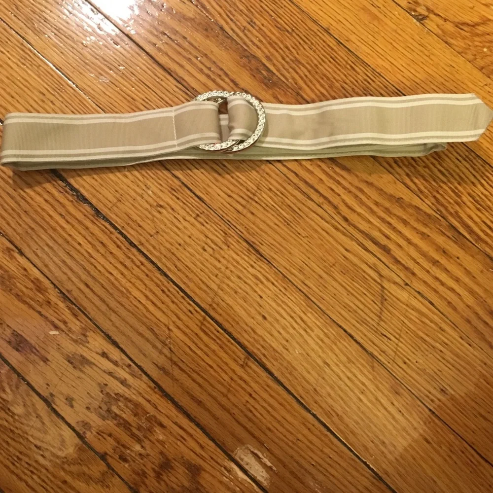 Express Tan belt Size Small